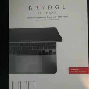 BRYDGE 12.9 MAX+ Wireless Keyboard Case